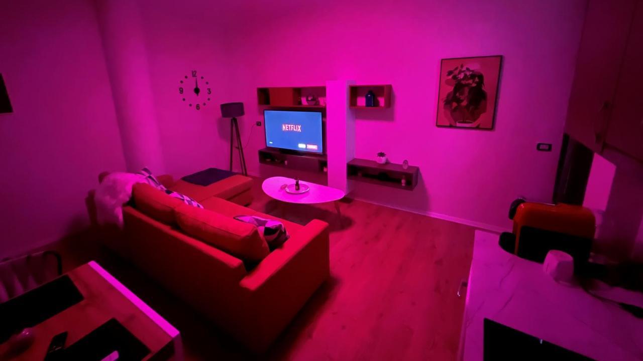 Colorful Comfy Condo Central Tirana Zewnętrze zdjęcie