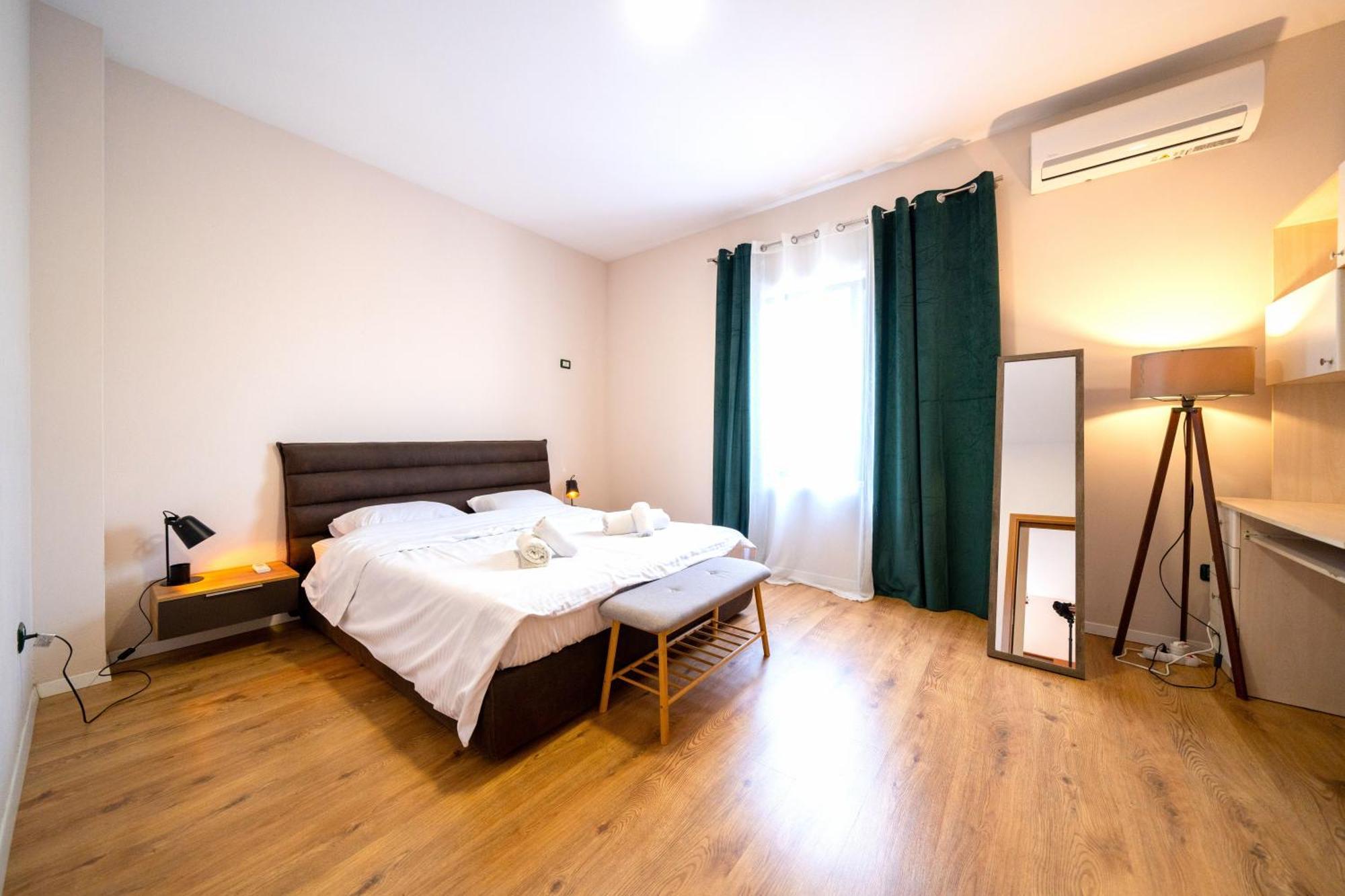 Colorful Comfy Condo Central Tirana Zewnętrze zdjęcie